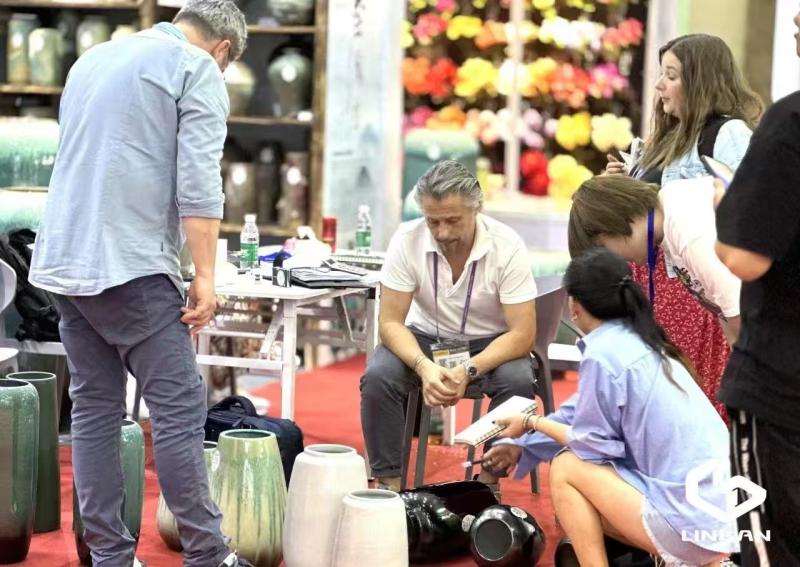 景德镇市艺陶坊陶瓷有限公司